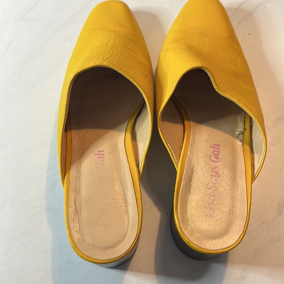 Lisa Says Gah 'Lou Mule’ Size 9 Canary Yellow - Picture 6 of 14